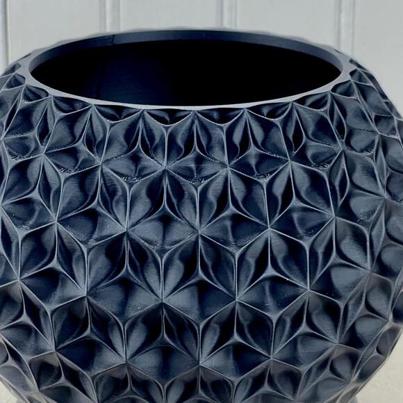 Geometric Planter, Trihex Planter Pot, Faceted Diamond Texture, Indoor Flower - Picture 7 of 9